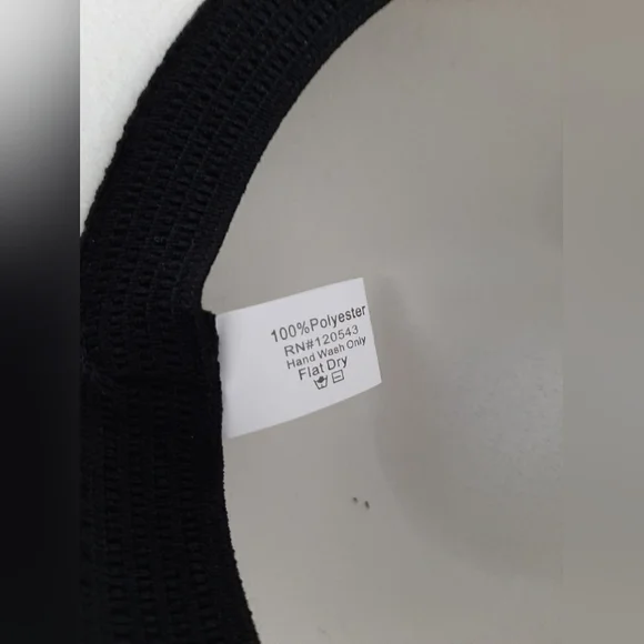 Hat - Picture 3 of 3